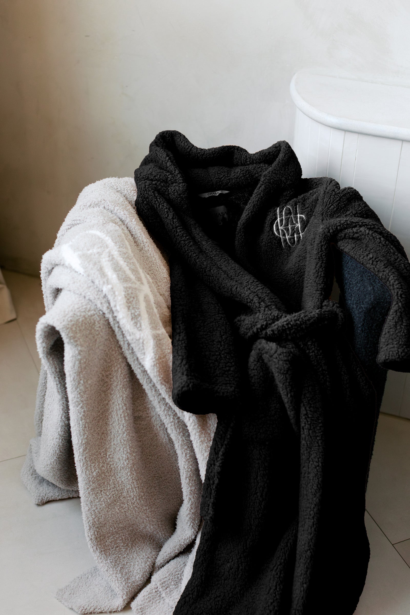 Chasa Cozy Bundle - Beige/Black